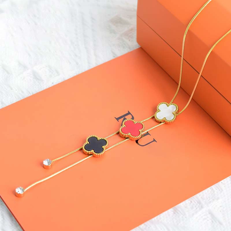 Light luxury necklace