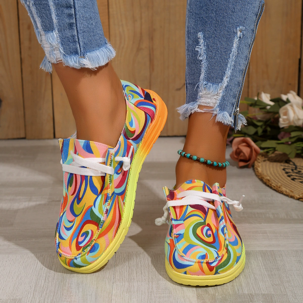 Women graffiti lazy canvas flat shoes